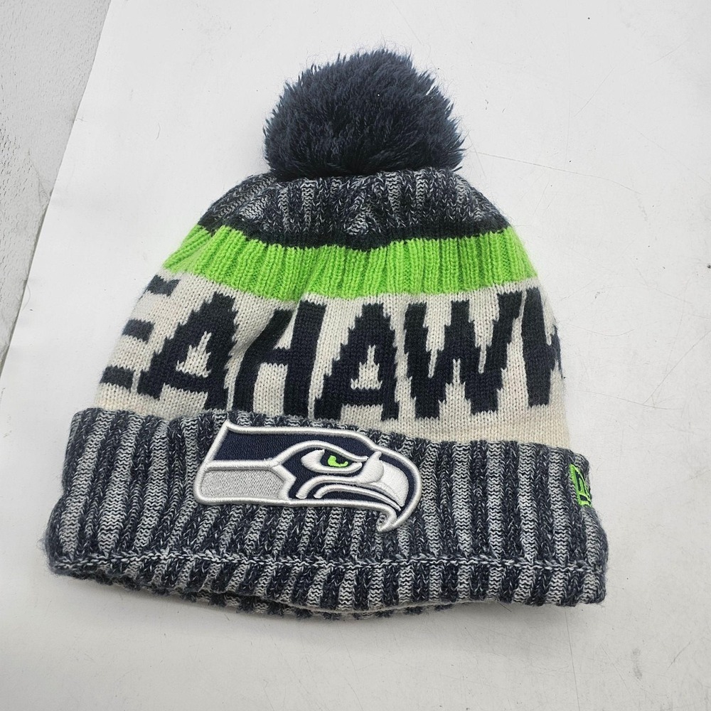Seattle Seahawks Hat Beanie Mens One Size Blue NFL Football Pom Knit New Era